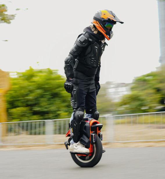 KingSong S16 Pro Electric Unicycle – 3000W Motor, 130KM Range, Urban Commuting EUC